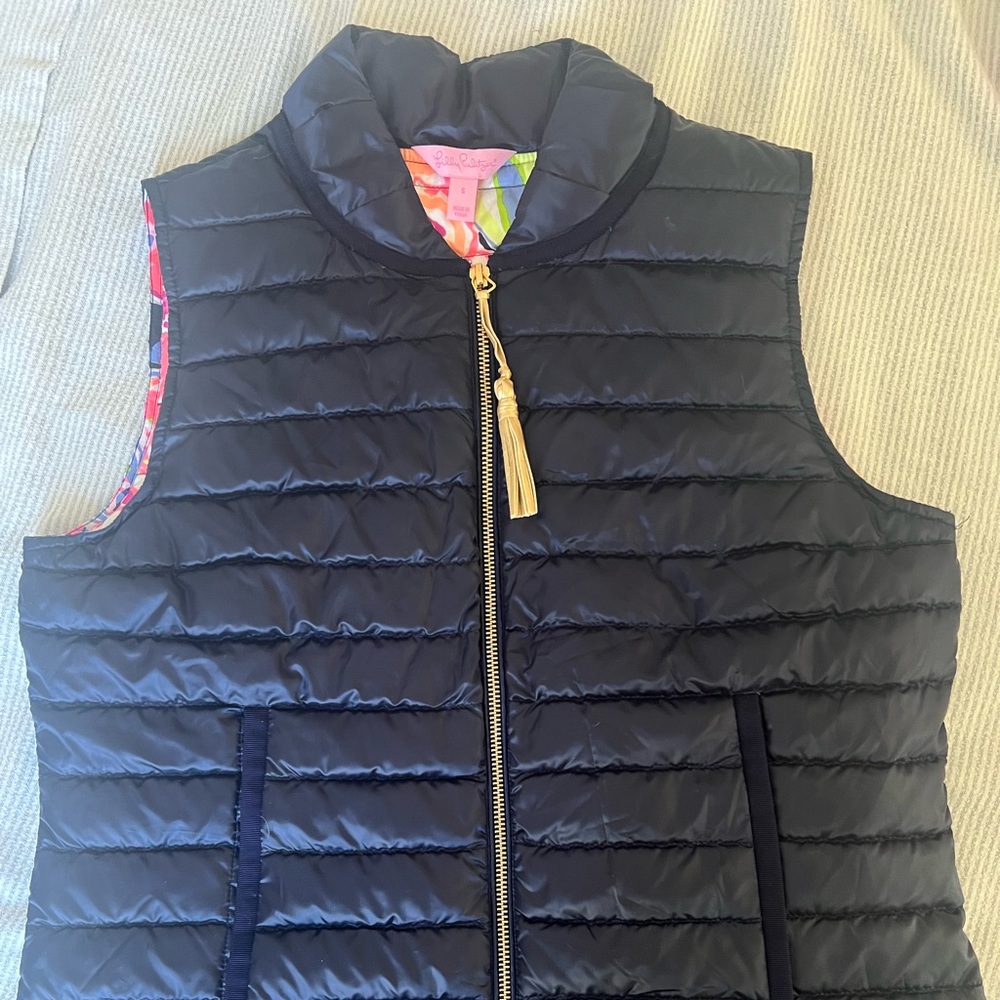 Navy Lilly Pulitzer vest size small